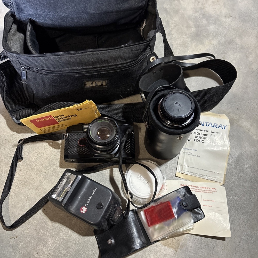 VTG  Quanteray RZ 800‎ Computerized SLR 35mm Auto Lens 80-200 Flash Case Japan
